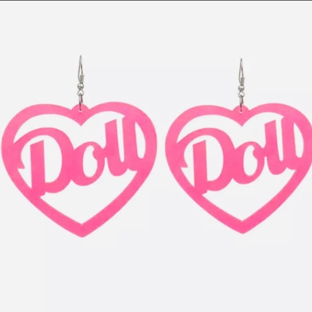 pink glitter doll earrings 🎀
